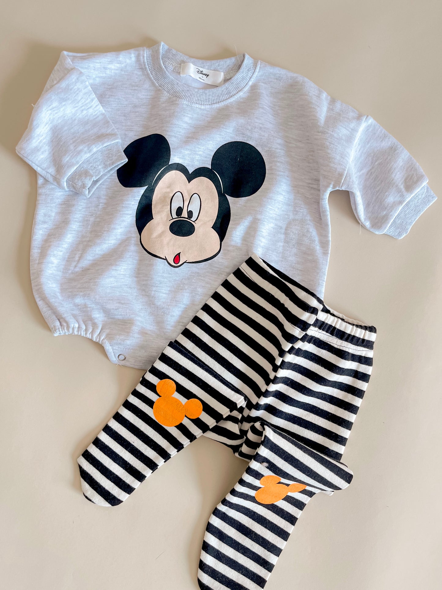 Hi MICKEY SWEATSHIRT SET