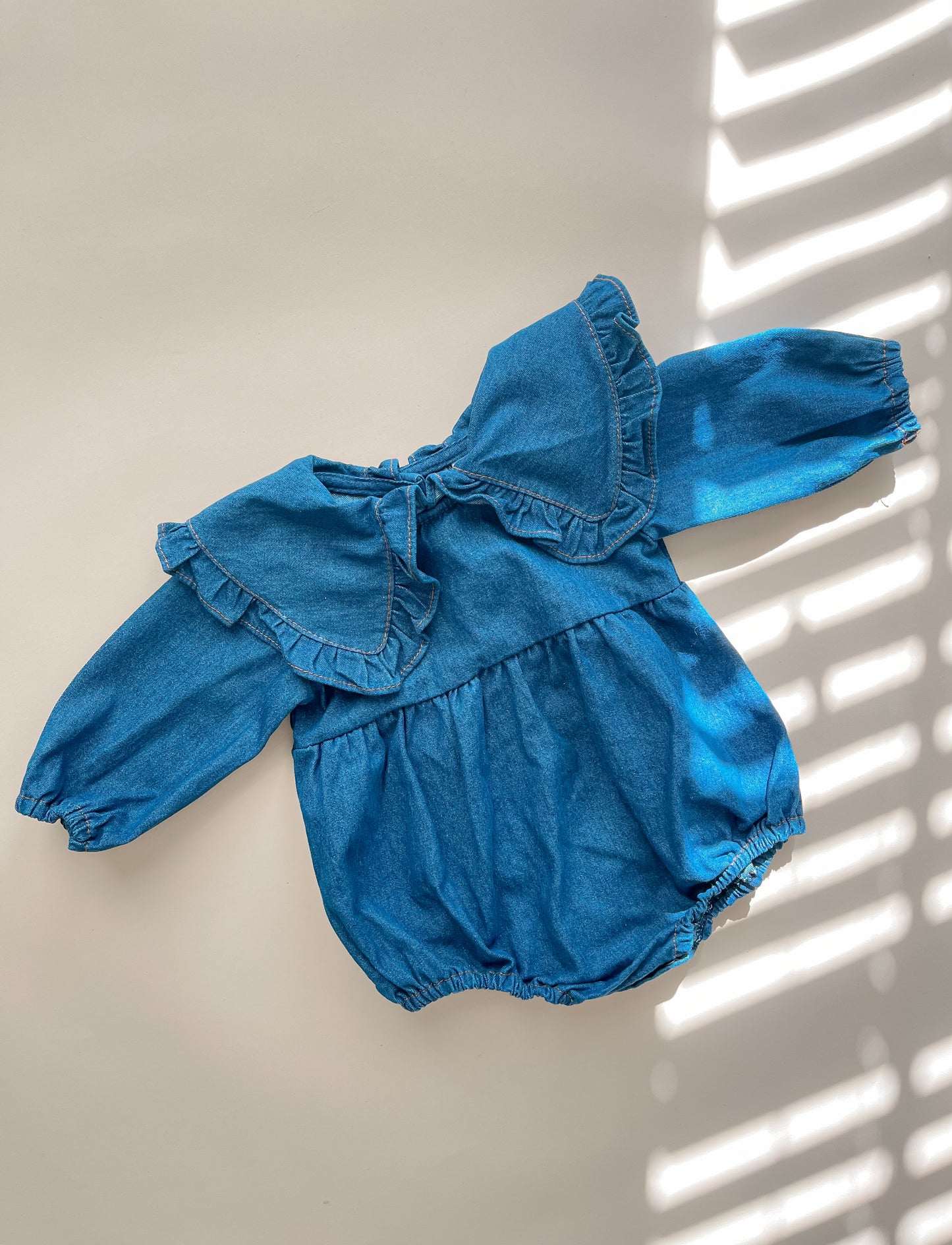ANY BIG COLLAR BODYSUIT