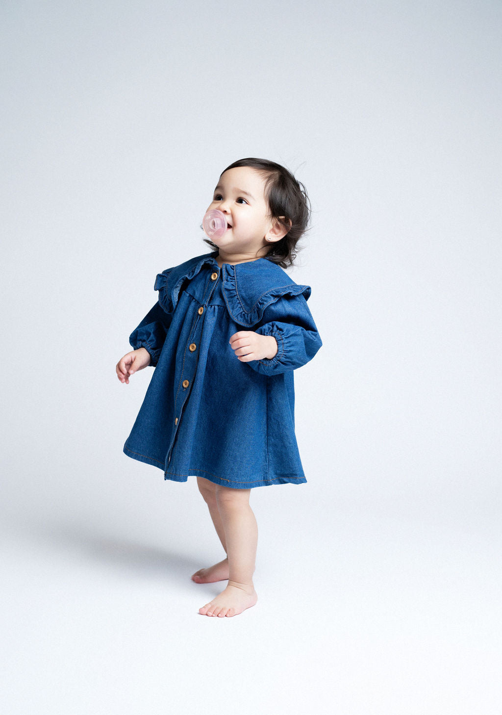ANY BIG COLLAR ONE-PIECE